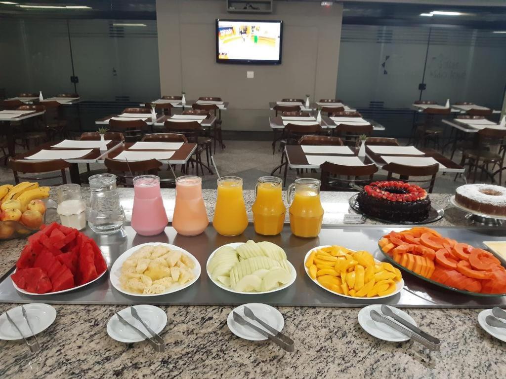 Astron Suites Sao Jose Dos Pinhais By Nobile Bagian luar foto