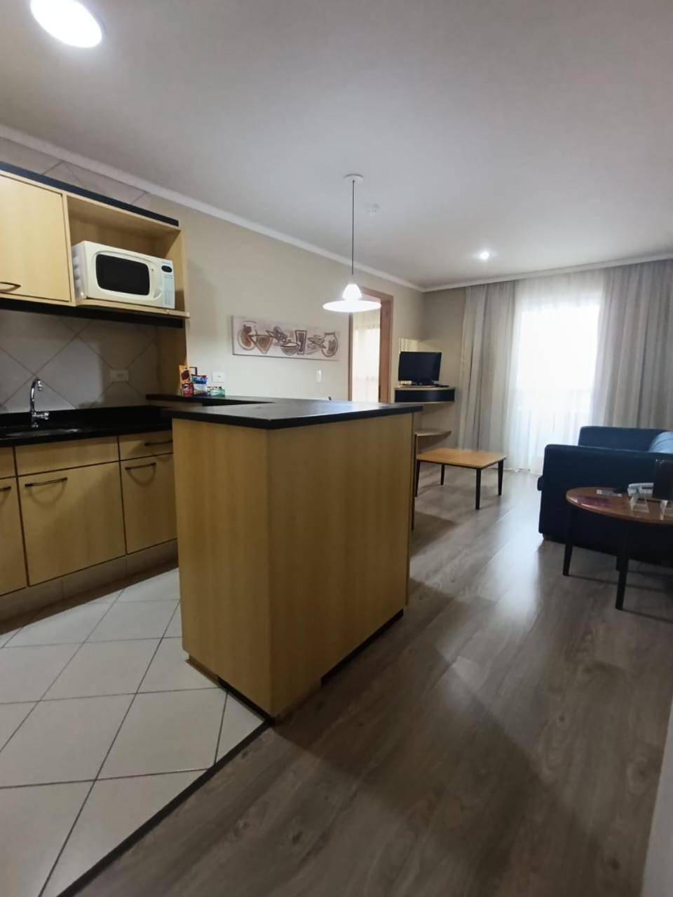 Astron Suites Sao Jose Dos Pinhais By Nobile Bagian luar foto